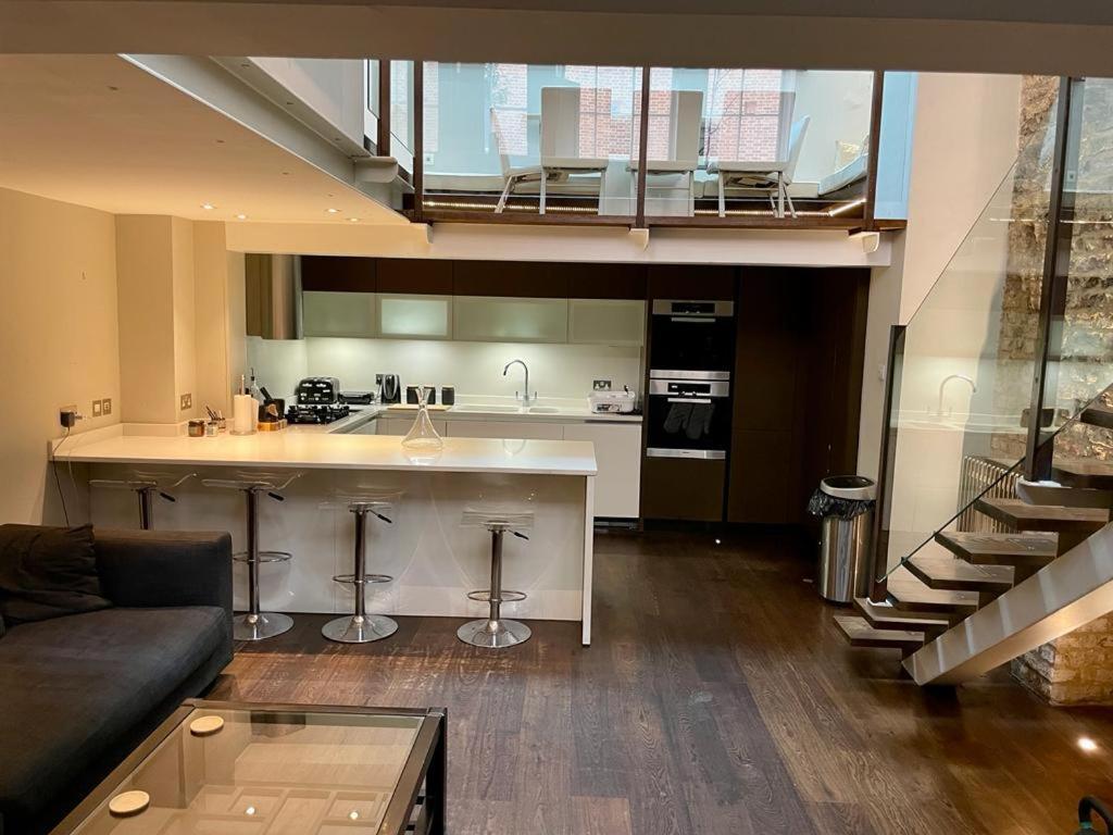 4 Floor Apartment In Covent Garden 런던 외부 사진